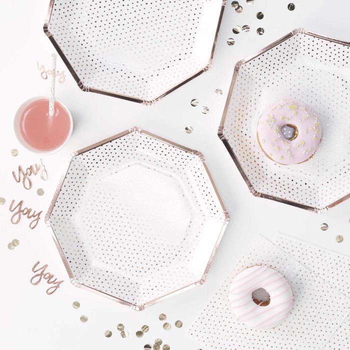 Tallerkner med Rose Gold Prikker - 8 stk. til Festen