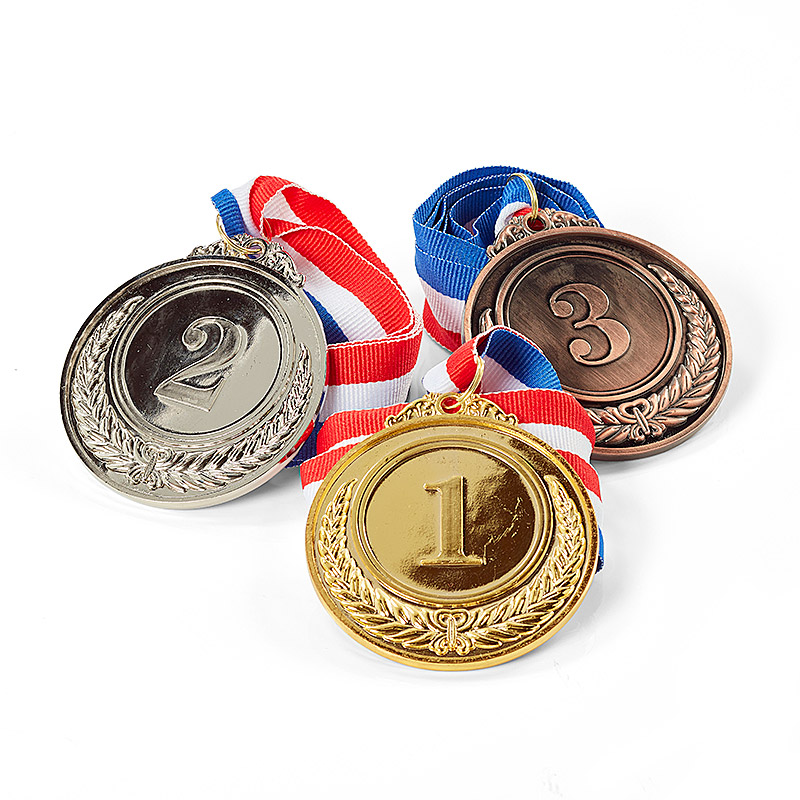 Medaljer Guld  Sølv   Bronze 3x